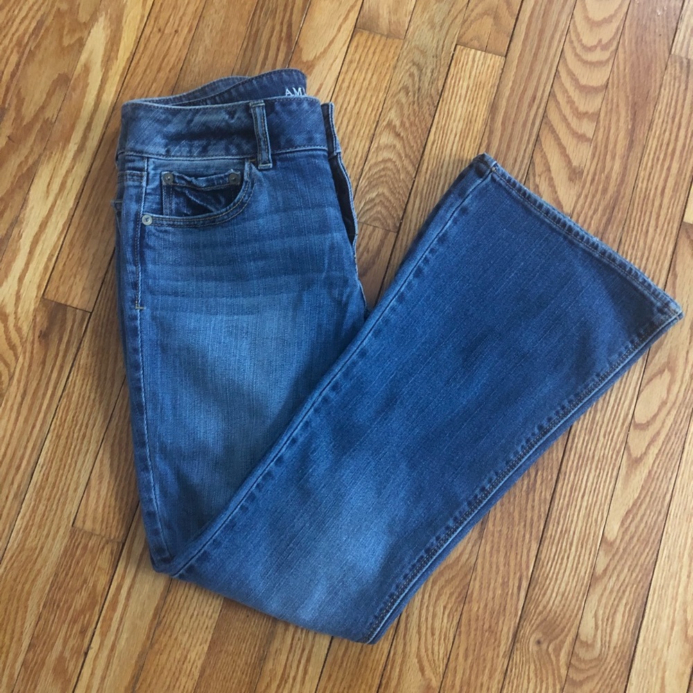 American Eagle Boot Cut Short Jeans